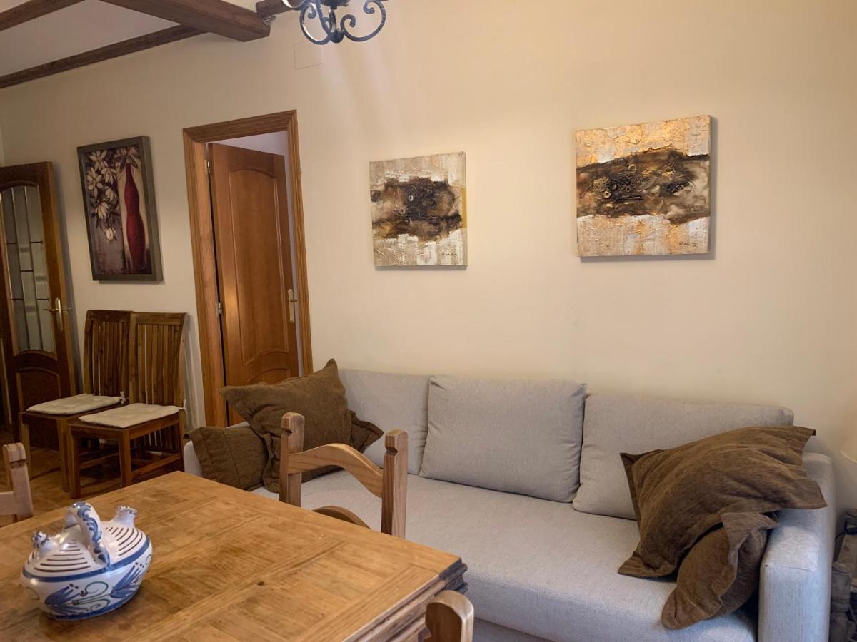 Castellnovo Casa Rural Valle Del Palanciaゲストハウス 部屋 写真