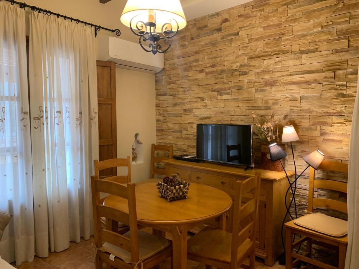 Castellnovo Casa Rural Valle Del Palanciaゲストハウス エクステリア 写真