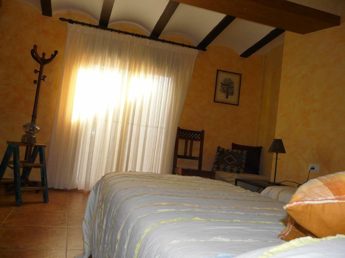 Castellnovo Casa Rural Valle Del Palanciaゲストハウス エクステリア 写真