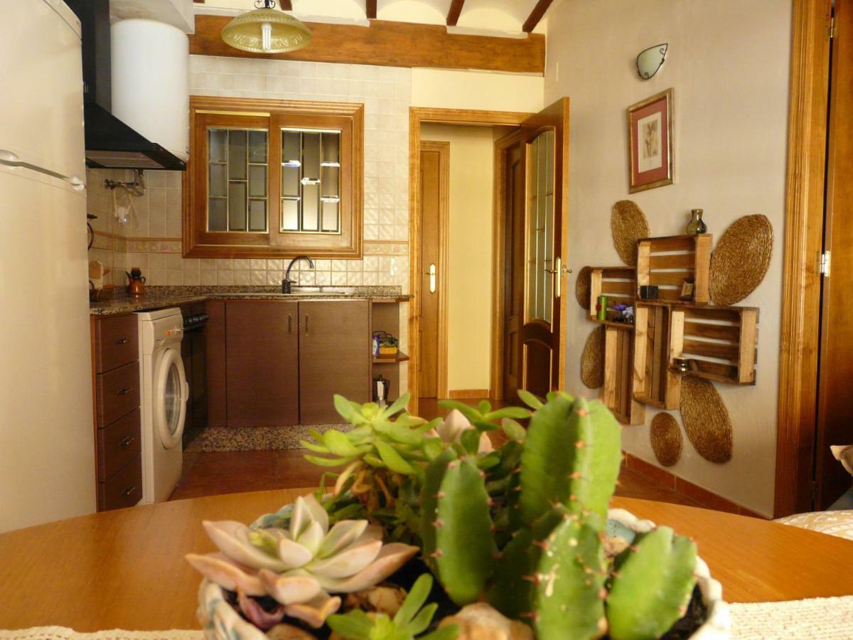Castellnovo Casa Rural Valle Del Palanciaゲストハウス エクステリア 写真
