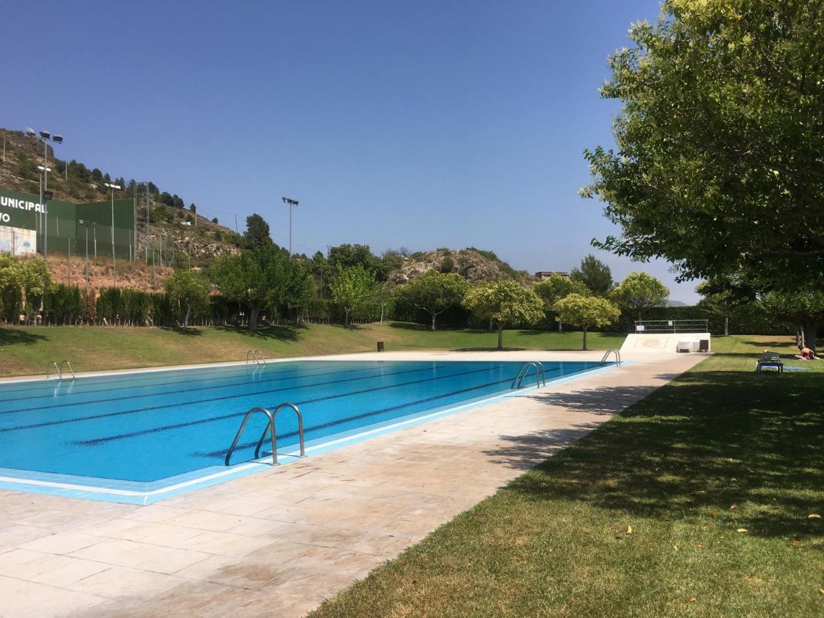 Castellnovo Casa Rural Valle Del Palanciaゲストハウス エクステリア 写真